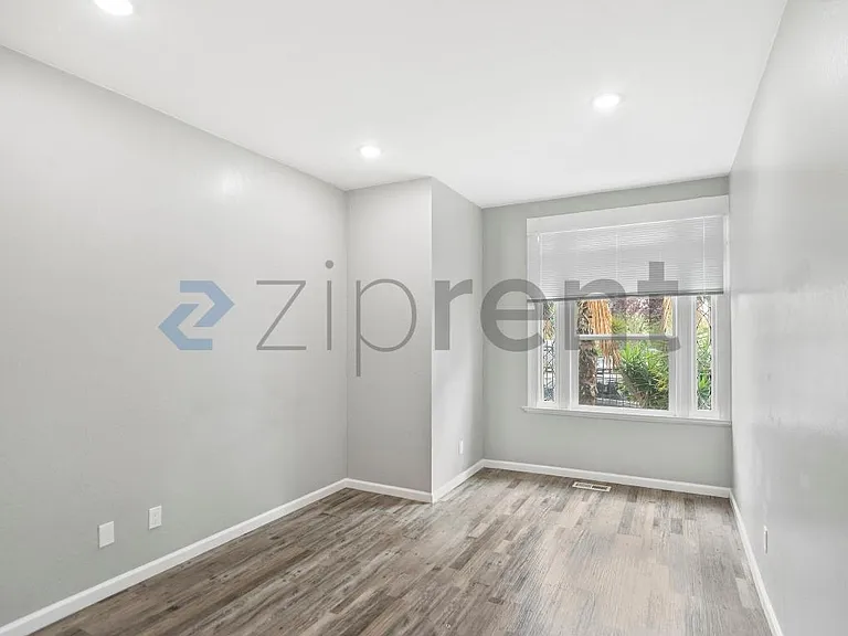 1202 Adeline St — Photo 16