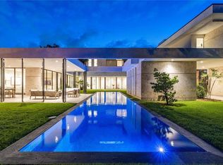 5831 SW 37th Ter, Dania Beach, FL 33312