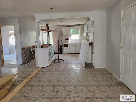 3rd image of 7036 Cerro De Oro Dr
