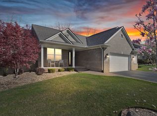 851 Snyder St, Oxford, MI 48371
