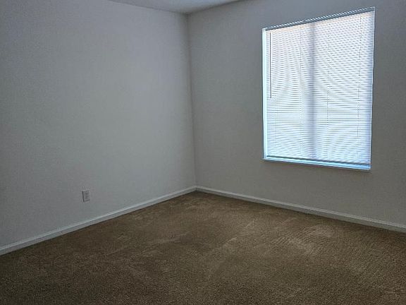 3rd image of 429 Hilltop Dr #0