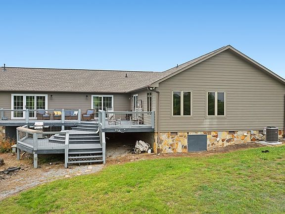 44th image of 6052 Morganton Rd