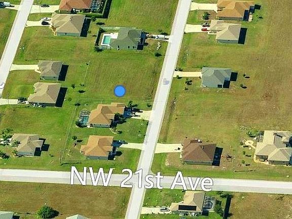 3rd image of 2200 NW 5th St