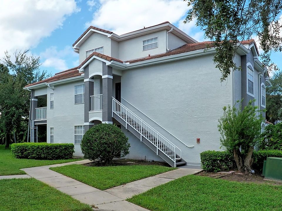 1st image of 13941 Fairway Island Dr APT 721