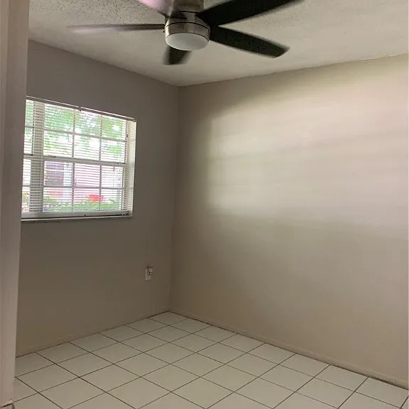 815 Courtington Ln #2 — Photo 6