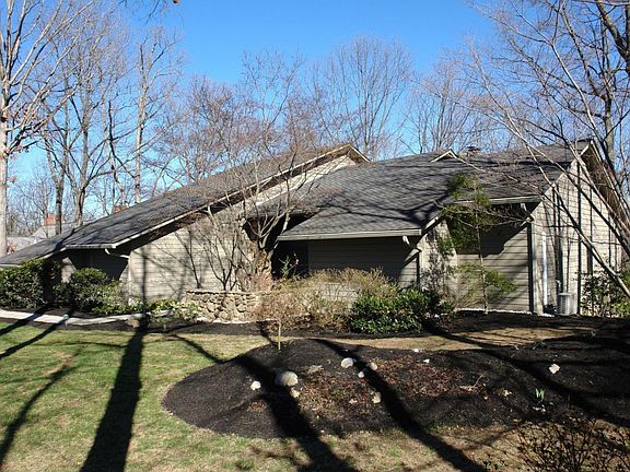 2nd image of 5435 Flintlock Ln
