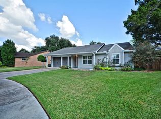 10611 Kirkside Dr, Houston, TX 77096