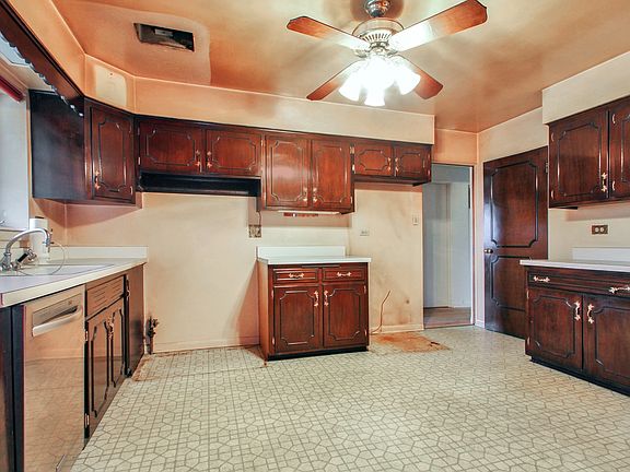 3rd image of 6836 N Keating Ave
