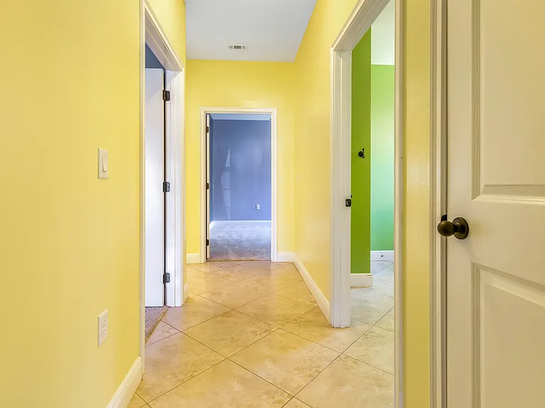 651 Powell Dr NE — Photo 29