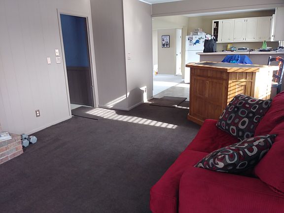 5th image of 4003 Parkmont Dr