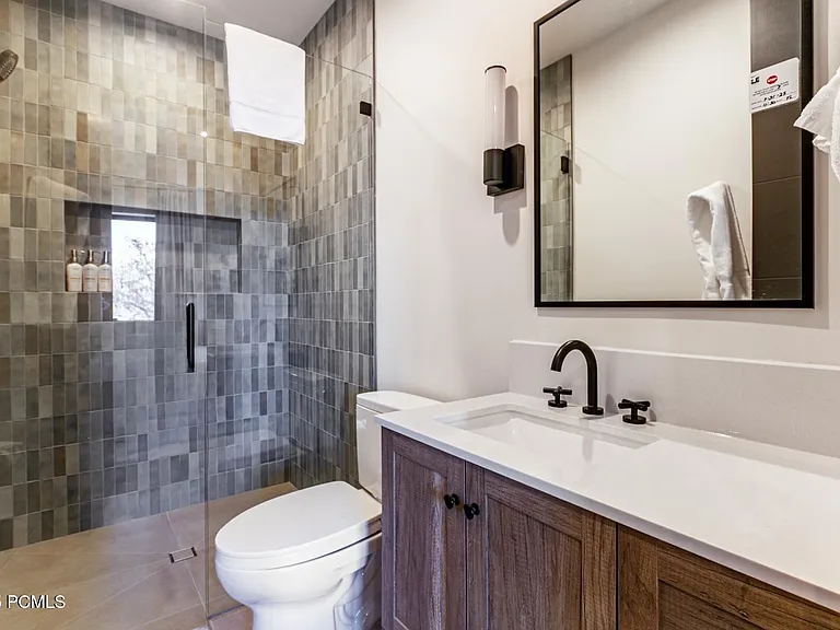 1673 W Centaur Ct — Photo 30