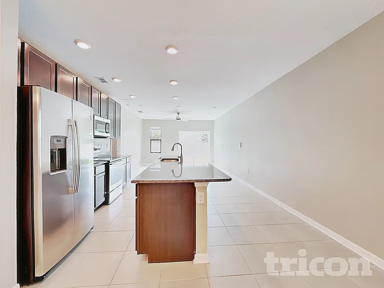 4648 Lindever Ln — Photo 5