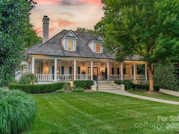 4001 Doves Roost Ct, Charlotte, NC 28211