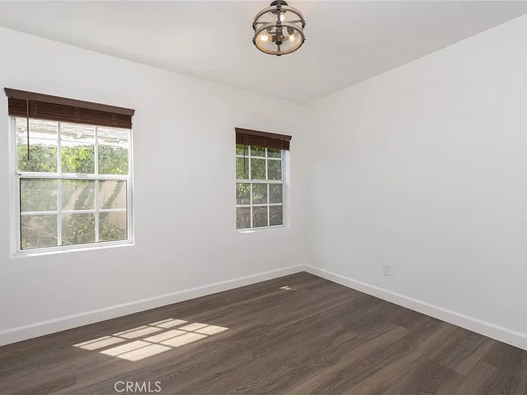 4213 Wilkinson Ave — Photo 15
