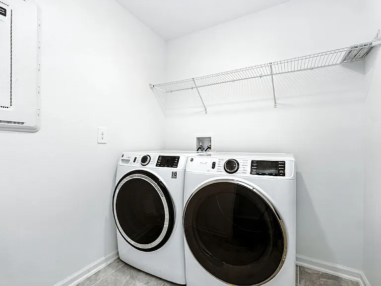 1493 Brentwood Dr — Photo 34