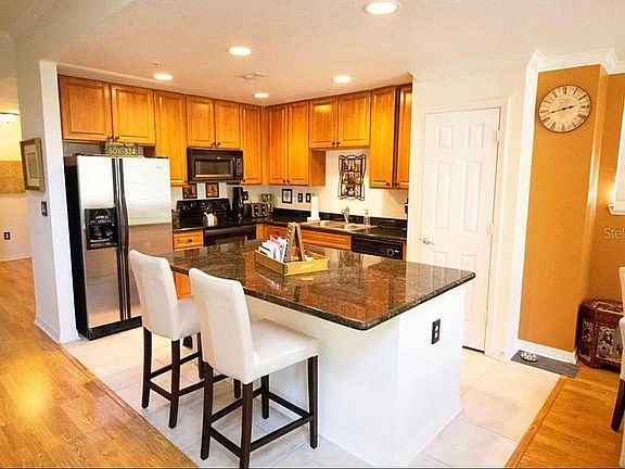 2nd image of 9733 Meadow Field Cir