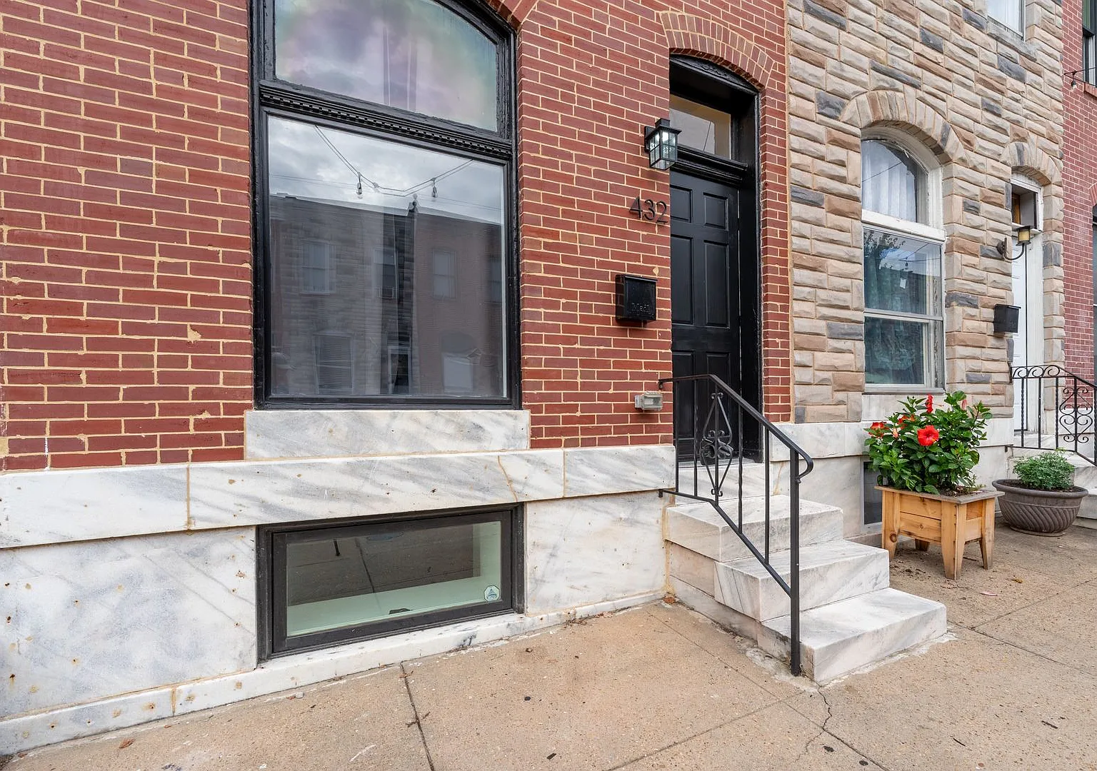 432 S. Robinson St/3 Bedroom, 3 Bath Townhouse in Patterson Park — Photo 1