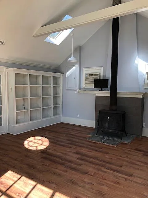 17 Wilton Rd W — Photo 3