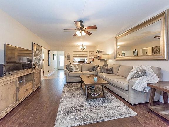 4th image of 677 Royal Palm Blvd APT 8