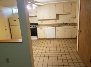 435 Ridgeland Ave, Iowa City, IA 52246