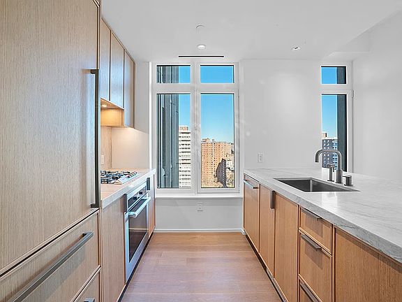 4th image of 543 W 122nd St APT 14D