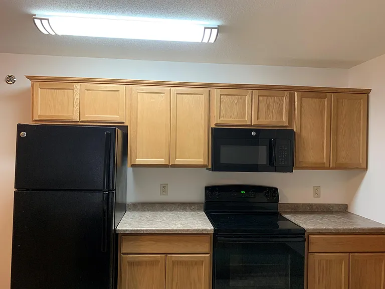 1908 Commercial St #207 — Photo 3