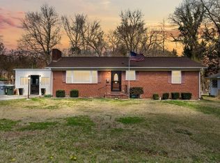 1025 Parkview St, Asheboro, NC 27203