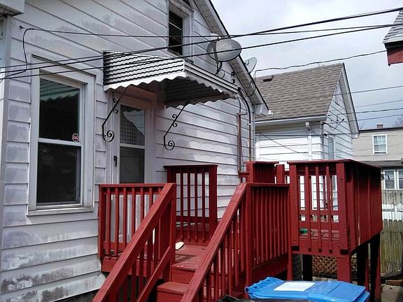 2nd image of 3629 N Pontiac Ave