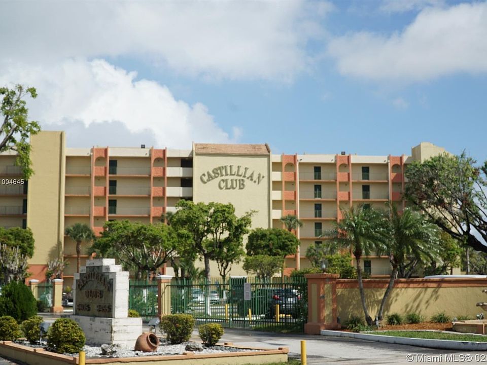 Castillian Club Condominiums - Miami, FL | Zillow