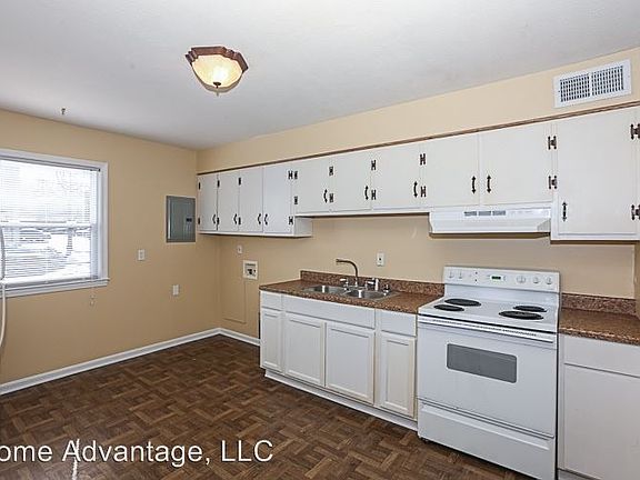 5th image of 4708 Fury Way APT 53