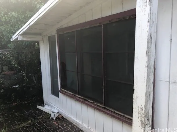 1020 Valley View Dr, Honolulu, HI 96819