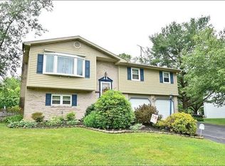 310 Murray Dr, Allentown, PA 18104