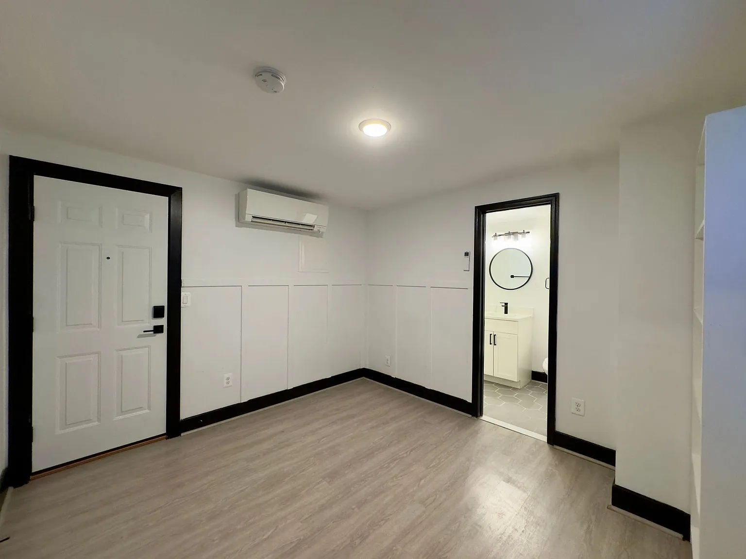 Apartment Units in Mt Vernon! — Photo 4