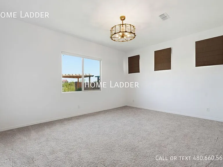 10812 E Tesla Ave — Photo 33