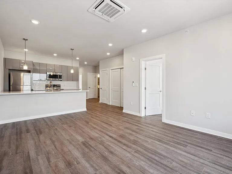 3502 Mount Vernon — Photo 10