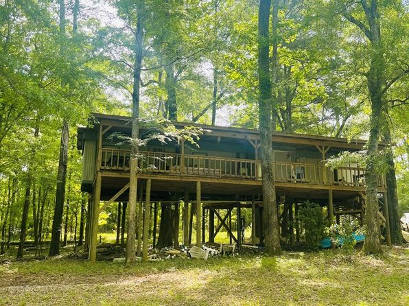 47 Lake Front Rd, Franklin, AL 36444