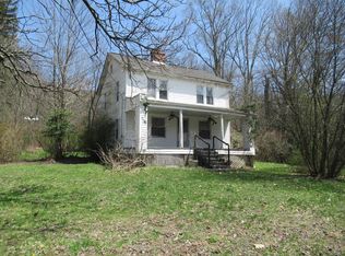7795 Midland Trl, Charmco, WV 25958