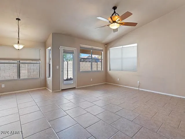 9733 W Runion Dr — Photo 7