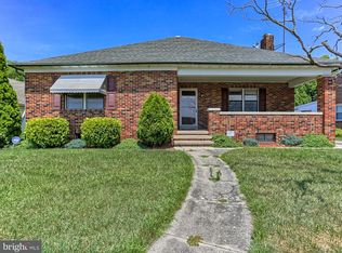 24 Clearview Rd, Hanover, PA 17331