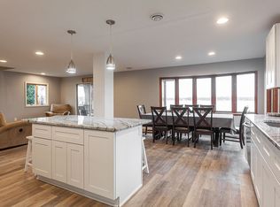 8695 Beach Ave, Brighton, MI