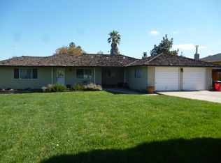 1040 Sunset Dr, Hollister, CA