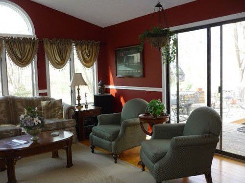 5th image of 1463 Wickford Dr