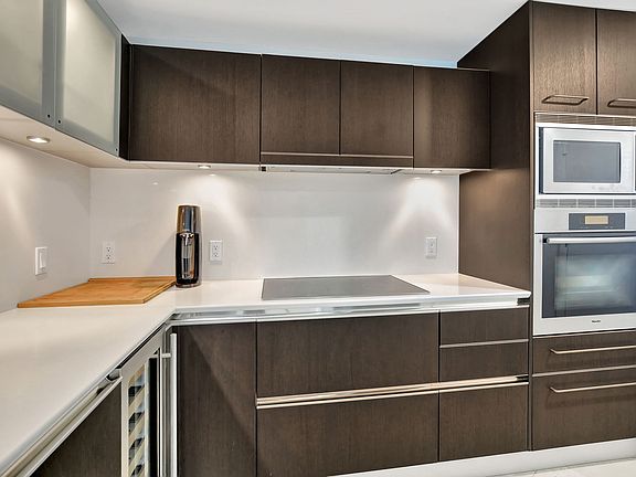 5th image of 17001 Collins Ave APT 3702