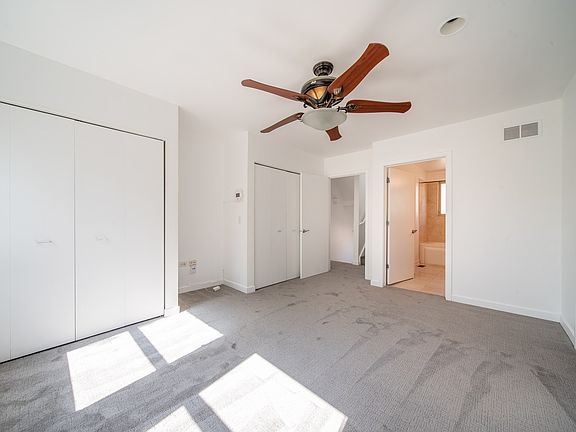 3rd image of 4103 S Maryland Ave Unit 4103
