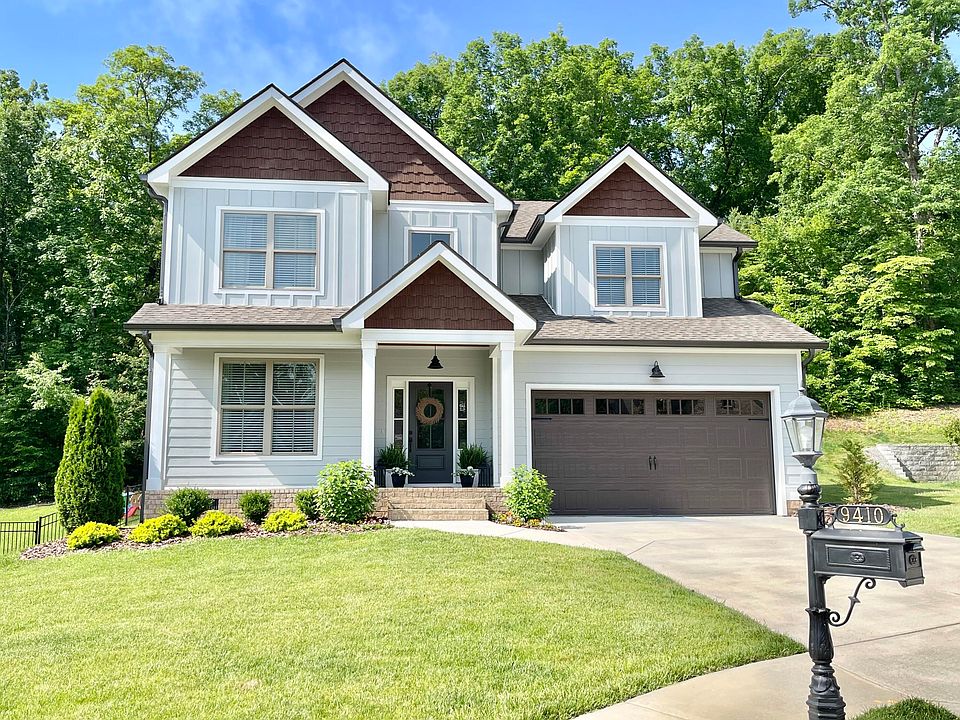1st image of 9410 Silver Stone Ln