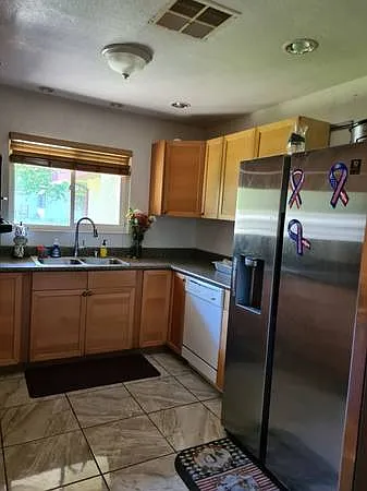 1755 San Jose St — Photo 4
