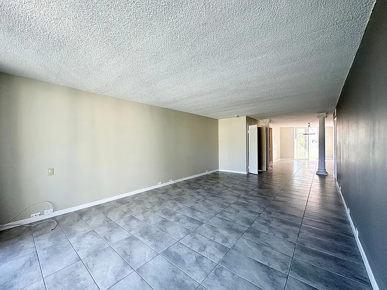 200 Camino Norte — Photo 5