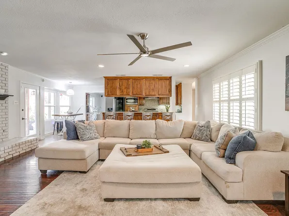 6504 Genoa Rd, Fort Worth, TX 76116