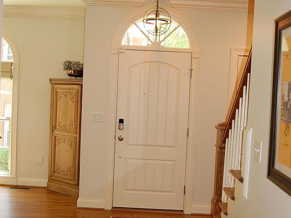 232 Chippendale Cir, Lexington, KY 40517 MLS 23008964 Zillow