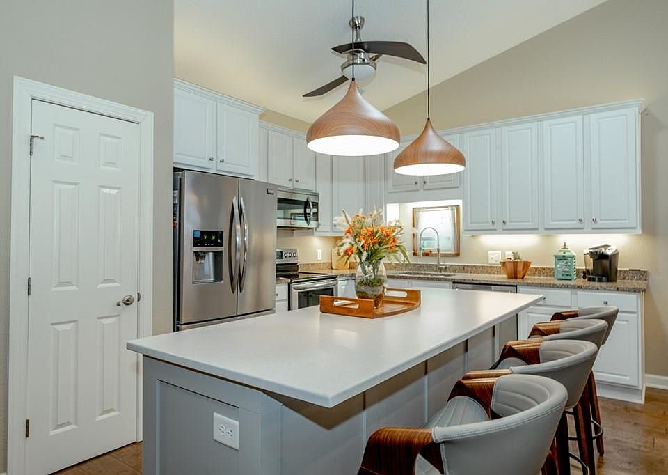 1st image of 164 Sandy Cove Dr #87
